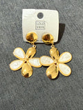 Boucles d’oreilles, fleurs