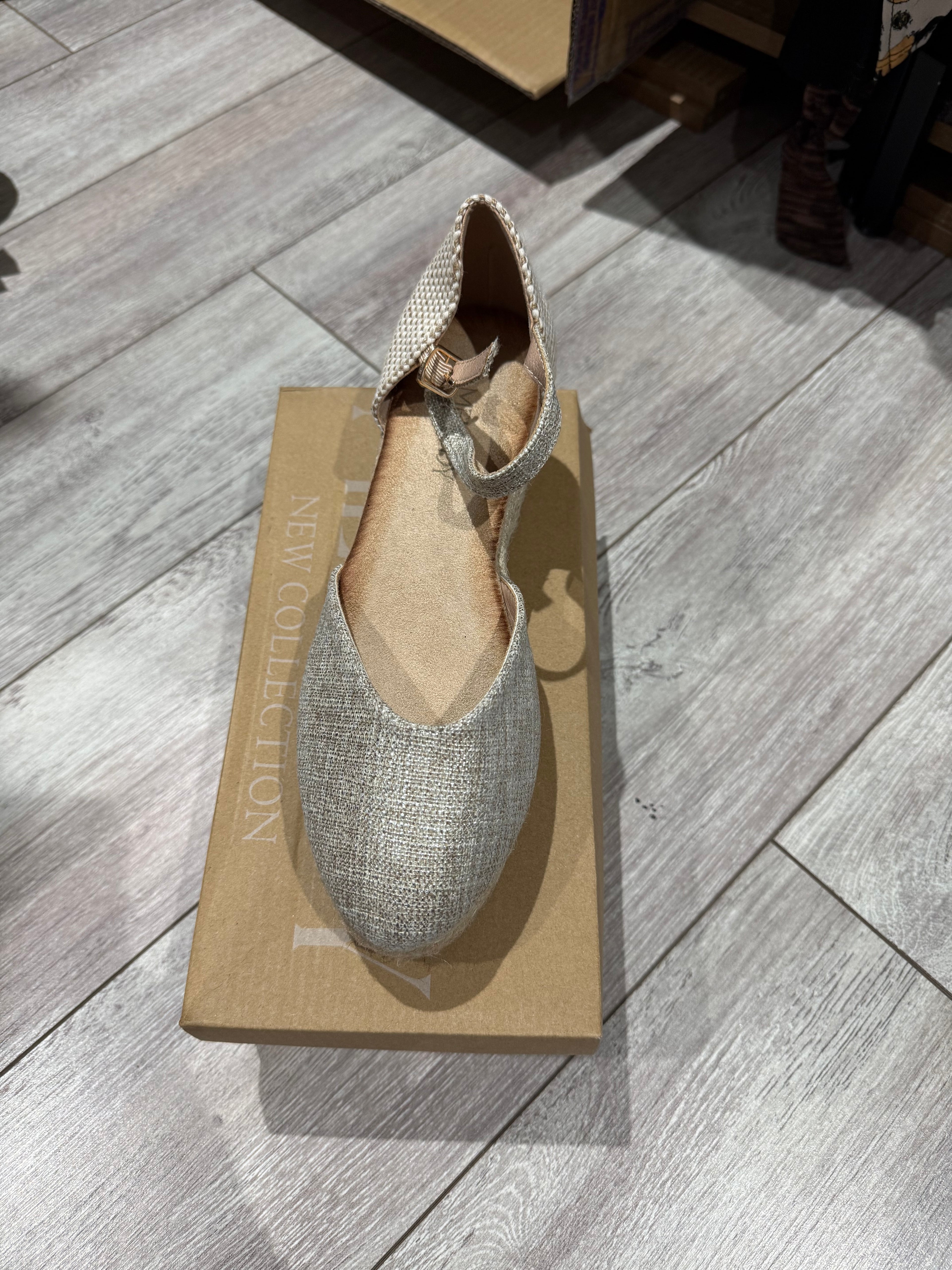 Chaussure compensées